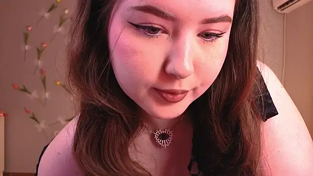 NicoleFoxery online show from 25, 6, 2026