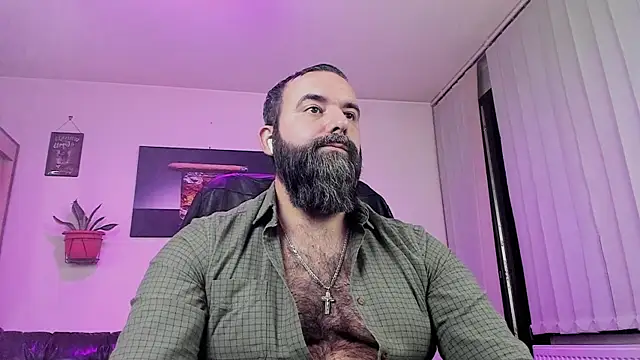 Snapshot of ChristophJules chatting on 17, 12, 2024 ChristophJules online show from 17, 12, 2024