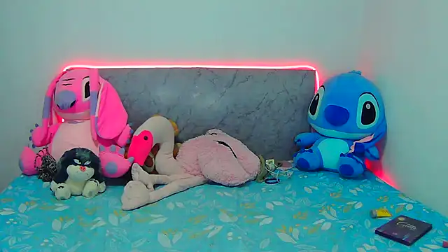 Snapshot of latin_bestshow chatting on 21, 10, 2025 latin bestshow online show from 21, 10, 2025