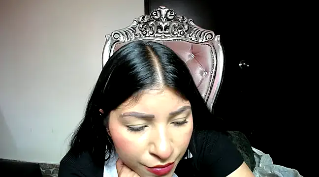 Snapshot of holly20a chatting on 3, 2, 2025 holly20a online show from 3, 2, 2025