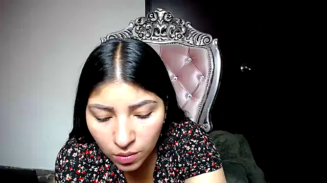 Snapshot of holly20a chatting on 13, 2, 2025 holly20a online show from 13, 2, 2025