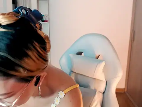 BOREAL MOON online show from 18, 11, 2025