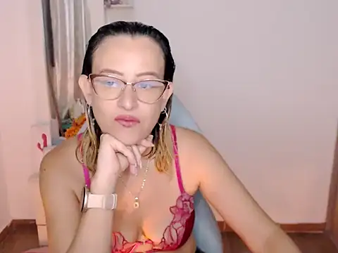BOREAL MOON online show from 7, 5, 2026