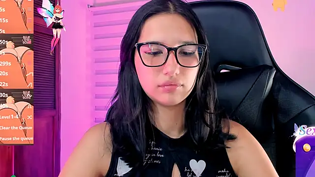 Luniverse online show from 5, 2, 2025