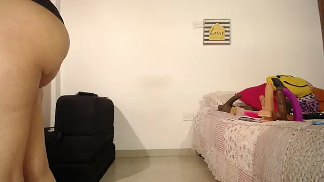 Snapshot of NATHALIA_SEX chatting on 18, 10, 2025 NATHALIA SEX online show from 18, 10, 2025