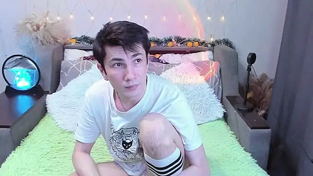 Yumi steve online show from 12, 11, 2025