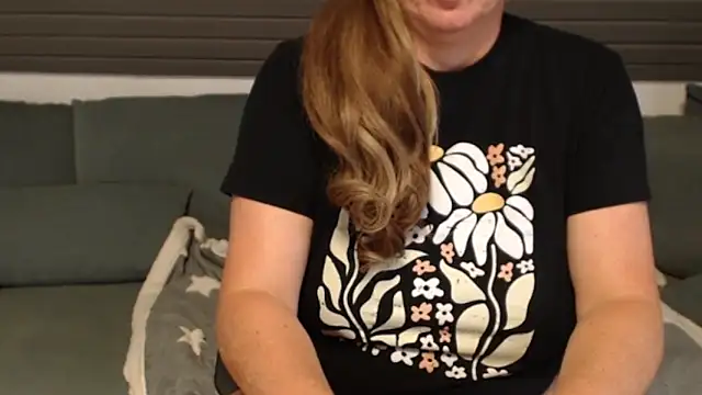 KimMitchelli online show from 18, 9, 2025