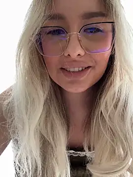 mollyxxx online show from 13, 3, 2025