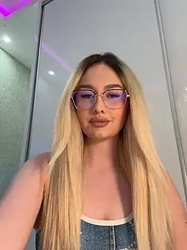 mollyxxx online show from 22, 5, 2026