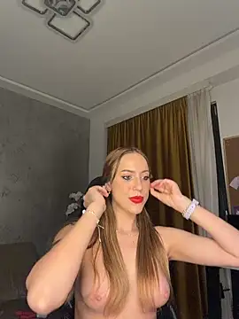 RockQueen A online show from 25, 5, 2026