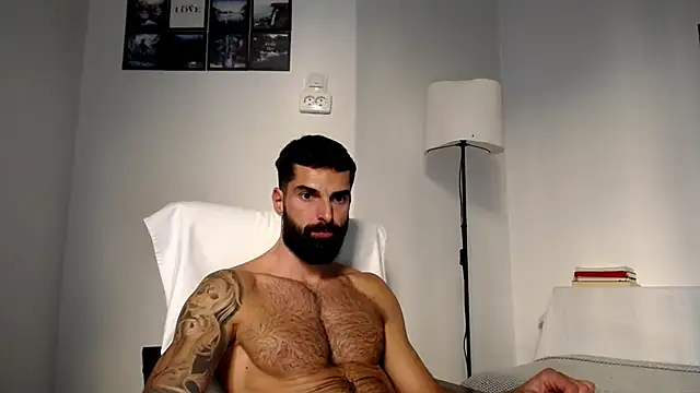 Verycutex online show from 10, 10, 2025