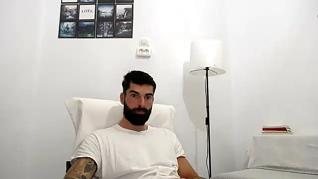 Verycutex online show from 21, 10, 2025