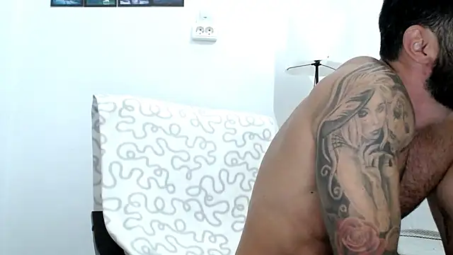 Verycutex online show from 7, 11, 2025