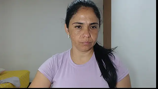 Snapshot of selena_ferri chatting on 9, 9, 2025 selena ferri online show from 9, 9, 2025