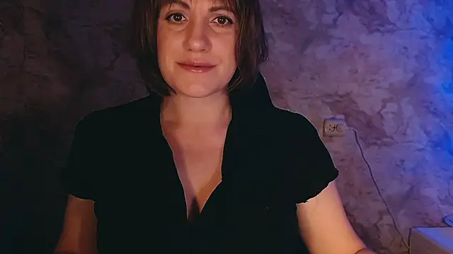 Snapshot of _letty_ chatting on 19, 12, 2024  letty  online show from 19, 12, 2024