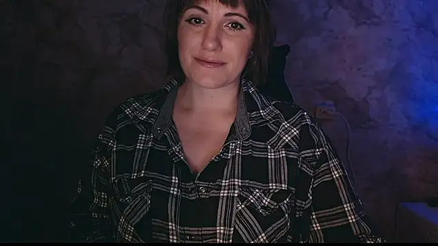 Snapshot of _letty_ chatting on 8, 3, 2025  letty  online show from 8, 3, 2025