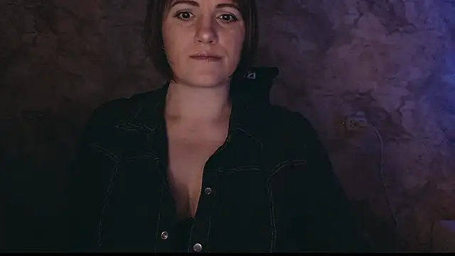 Snapshot of _letty_ chatting on 14, 3, 2025  letty  online show from 14, 3, 2025