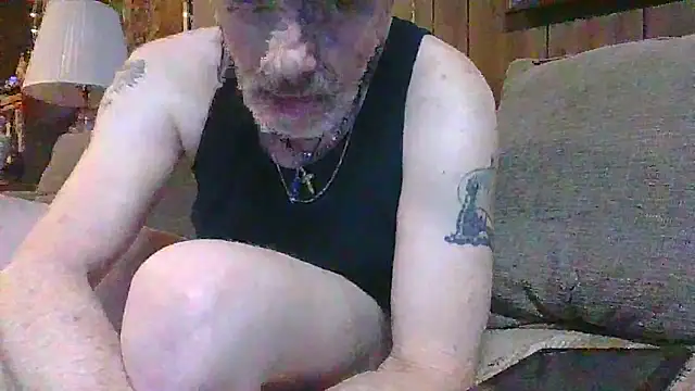 Snapshot of Makowboy chatting on 7, 12, 2024 Makowboy online show from 7, 12, 2024