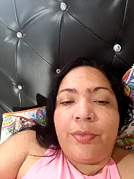 NIKOLE1301 online show from 5, 2, 2025