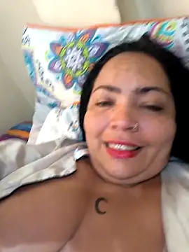 Snapshot of NIKOLE1301 chatting on 10, 2, 2026 NIKOLE1301 online show from 10, 2, 2026