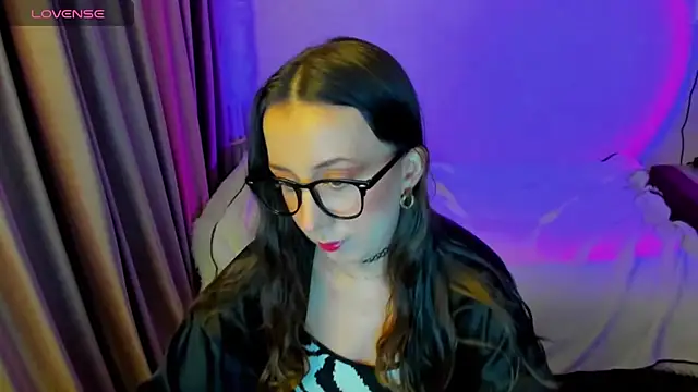 CurlySteph online show from 1, 3, 2026