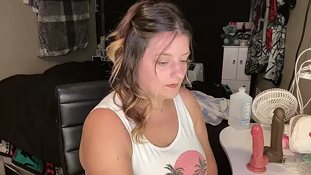 Snapshot of magicsparkles chatting on 17, 1, 2026 magicsparkles online show from 17, 1, 2026