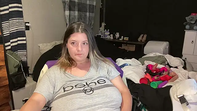 Snapshot of magicsparkles chatting on 11, 2, 2026 magicsparkles online show from 11, 2, 2026