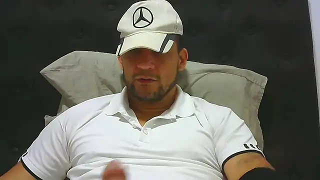 Snapshot of altenori112 chatting on 11, 3, 2026 altenori112 online show from 11, 3, 2026