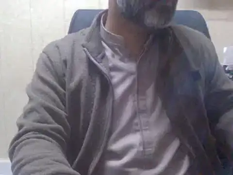 hairymaster95 online show from 10, 1, 2025