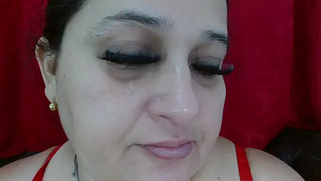 Kerly Doll online show from 16, 12, 2025