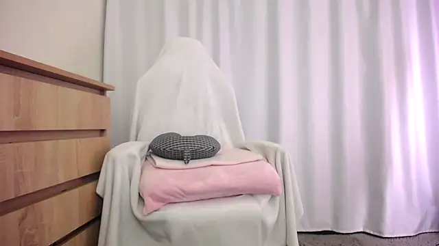 Snapshot of faceless_ chatting on 28, 2, 2025 faceless  online show from 28, 2, 2025