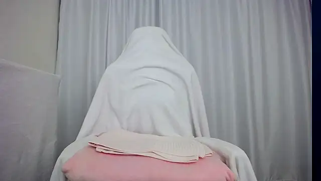 Snapshot of faceless_ chatting on 24, 9, 2025 faceless  online show from 24, 9, 2025