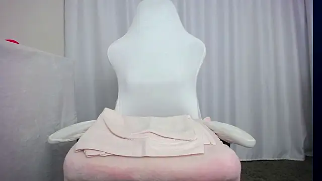 Snapshot of faceless_ chatting on 3, 11, 2025 faceless  online show from 3, 11, 2025