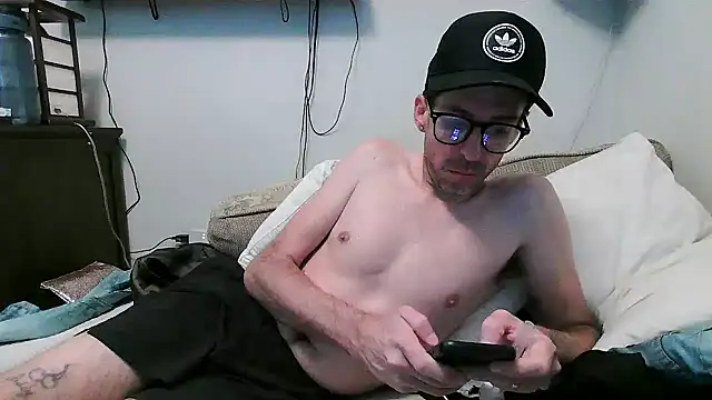 Snapshot of smokenstrokex chatting on 25, 9, 2025 smokenstrokex online show from 25, 9, 2025