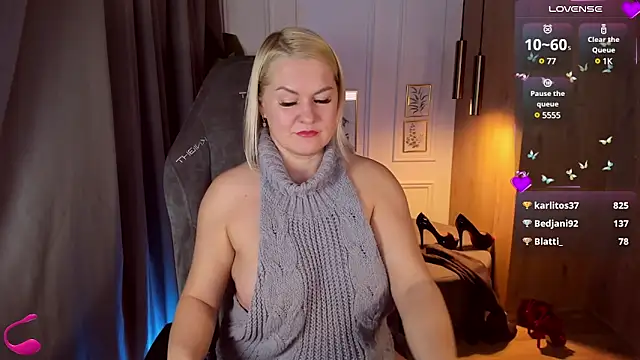 YolandaKiss online show from 28, 1, 2025