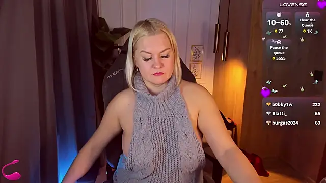 YolandaKiss online show from 30, 1, 2025
