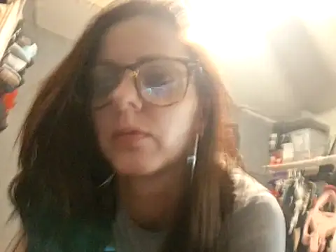 Justjennyy online show from 10, 4, 2026