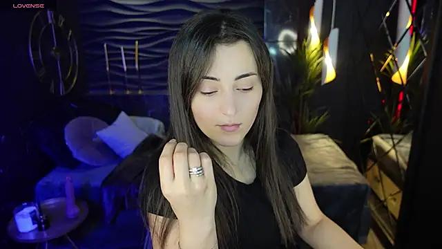 KylieMellow online show from 6, 1, 2025