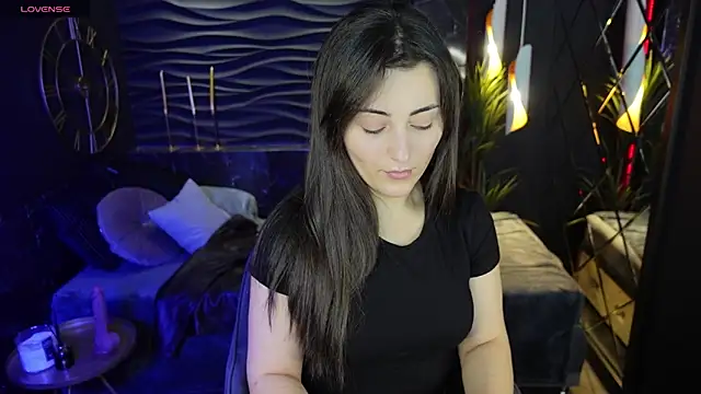 KylieMellow online show from 6, 1, 2025