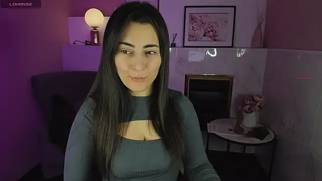 KylieMellow online show from 11, 1, 2025