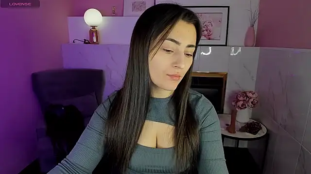 KylieMellow online show from 12, 1, 2025