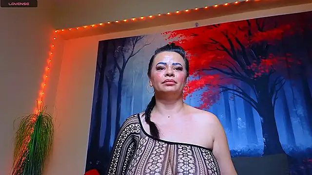 ElizabethEven online show from 20, 3, 2025