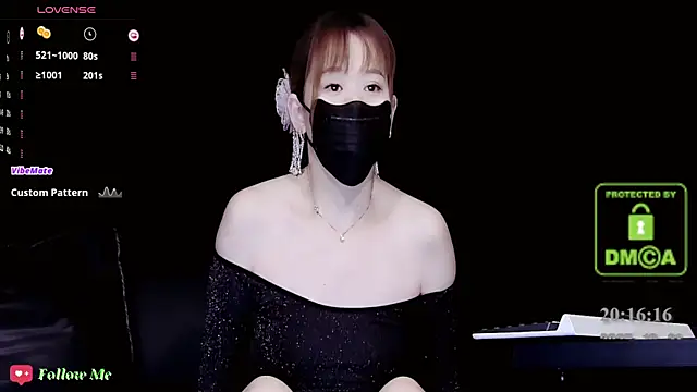 Snapshot of melia_Z chatting on 21, 10, 2025 melia Z online show from 21, 10, 2025