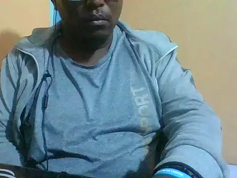 honeyswit online show from 9, 5, 2026