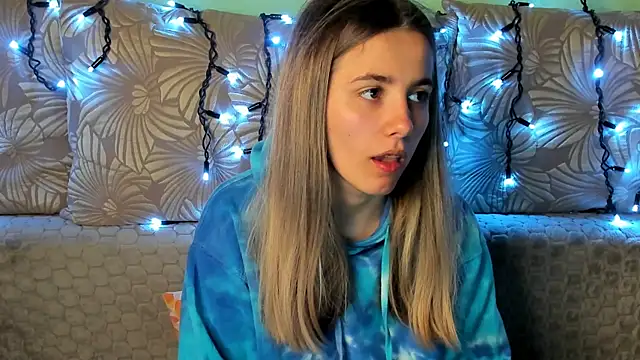 MaggieCake online show from 27, 10, 2025