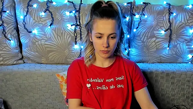 MaggieCake online show from 23, 12, 2025