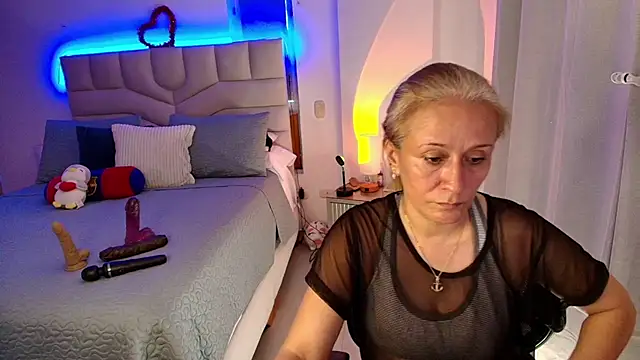 Snapshot of Naty_Stone chatting on 22, 6, 2026 Naty Stone online show from 22, 6, 2026