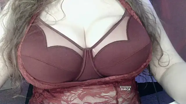 Snapshot of Mrs_Dream chatting on 14, 9, 2025 Mrs Dream online show from 14, 9, 2025