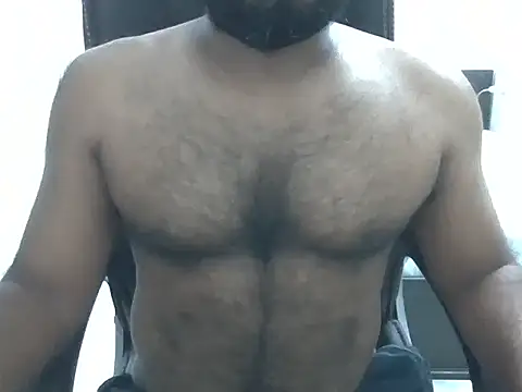 Snapshot of VINU26BLR chatting on 5, 11, 2025 VINU26BLR online show from 5, 11, 2025