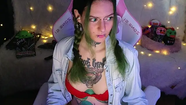 Ginger Stay online show from 13, 4, 2026